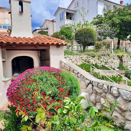 - Arba Apartment