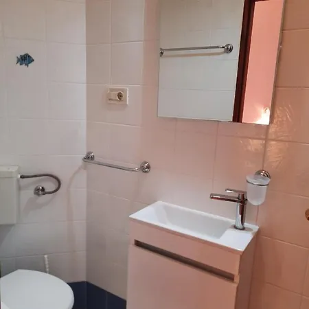 - Arba Apartment Banjol